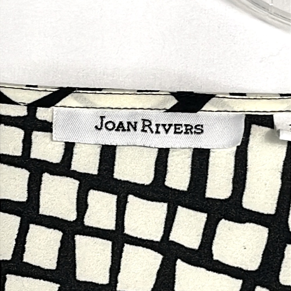 Joan Rivers Dress - Picture 5 of 8